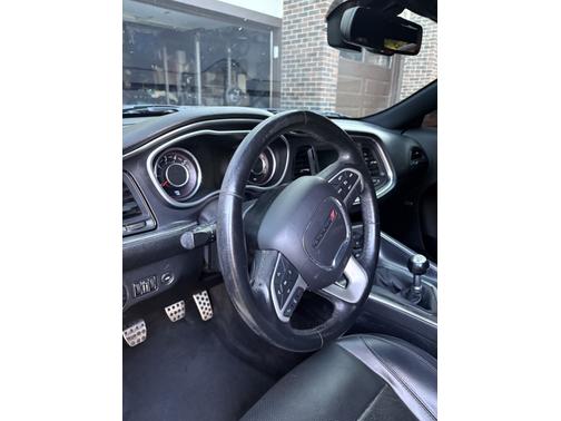 2016 Dodge Challenger R/T Plus