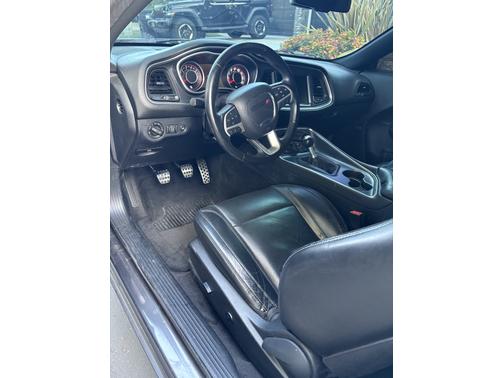 2016 Dodge Challenger R/T Plus