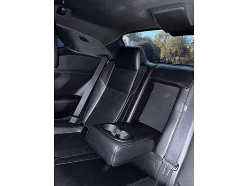 2016 Dodge Challenger R/T Plus