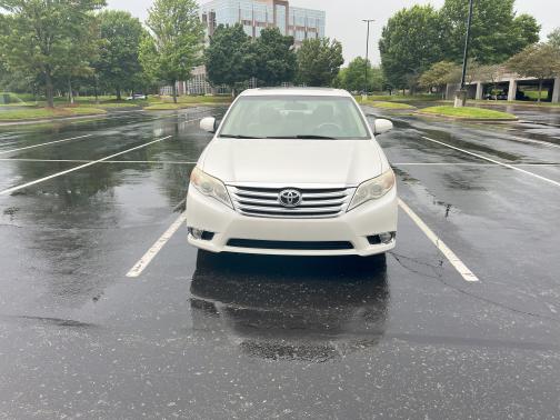 2012 Toyota Avalon Limited