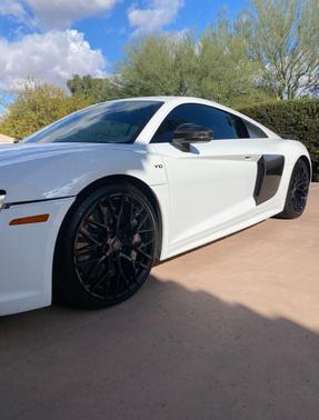 2017 Audi R8 5.2 V10 plus