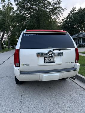 White 2009 Cadillac Escalade Hybrid Base