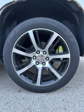 White 2009 Cadillac Escalade Hybrid Base
