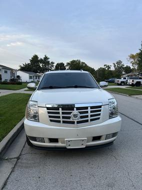 White 2009 Cadillac Escalade Hybrid Base