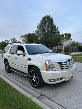 White 2009 Cadillac Escalade Hybrid Base