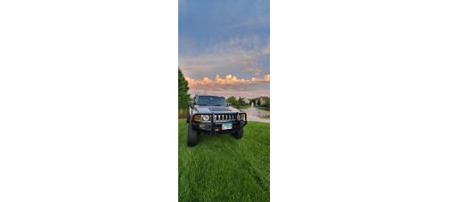 Gold 2007 Hummer H3 Base