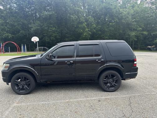 2010 Ford Explorer XLT