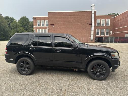 2010 Ford Explorer XLT