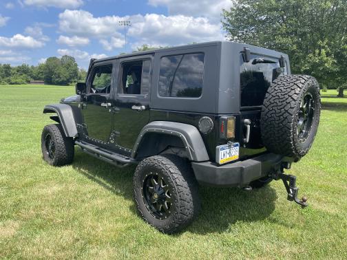 2010 Jeep Wrangler Unlimited Sport