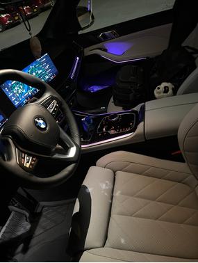 Black 2025 BMW X5 xDrive40i