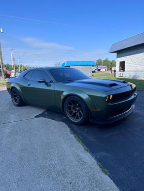 Green 2019 Dodge Challenger SRT Hellcat