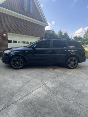 Black 2014 Audi Q7 3.0T S line Prestige