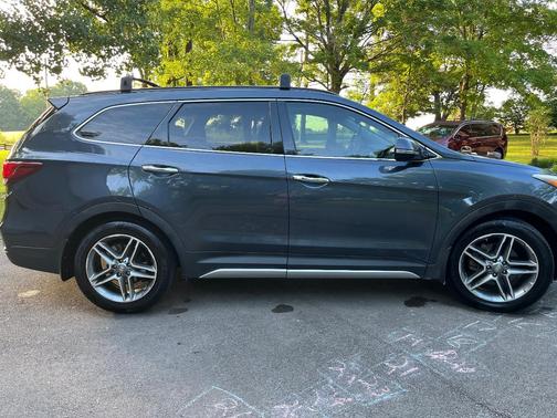 Gray 2018 Hyundai SANTA FE Limited Ultimate