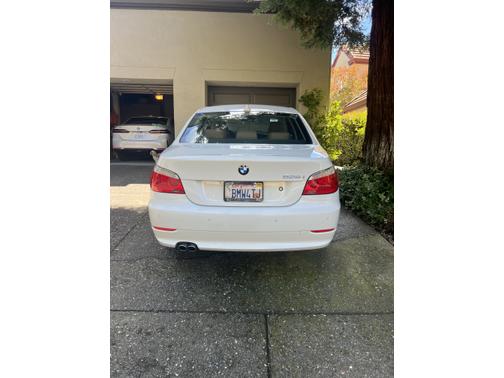 2008 BMW 528 i