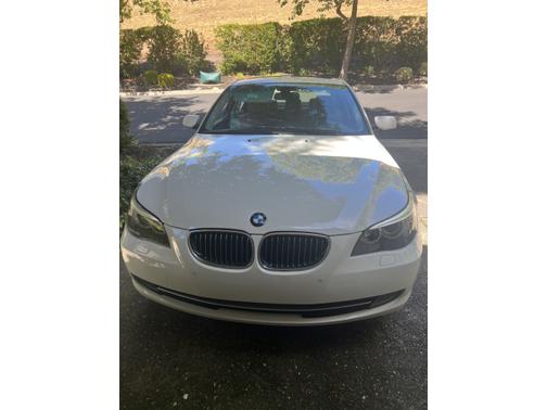 2008 BMW 528 i