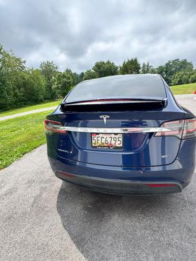 Blue 2017 Tesla Model X 90D