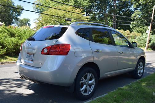 2010 Nissan Rogue SL