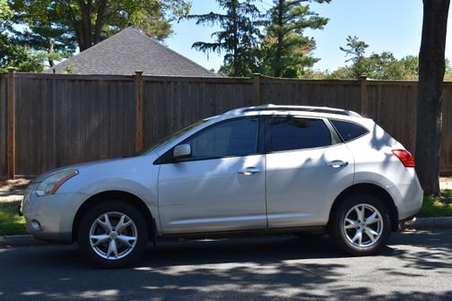 2010 Nissan Rogue SL