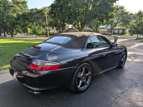 2004 Porsche 911 911 Carrera Cabriolet