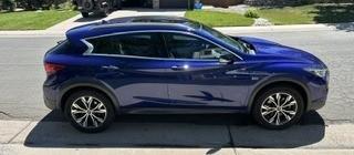 Blue 2017 INFINITI QX30 Premium