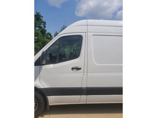 2022 Mercedes-Benz Sprinter 2500 High Roof