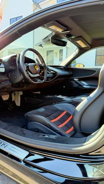 2023 Ferrari SF90 Stradale Base