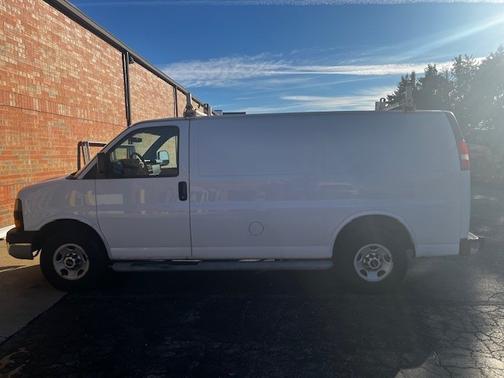 2015 GMC Savana 2500 Work Van