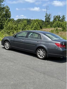 2008 Toyota Avalon XL