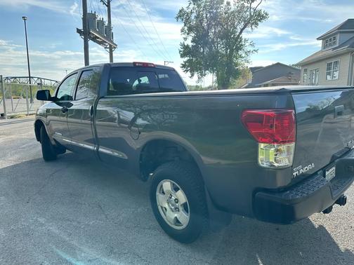 2011 Toyota Tundra Grade