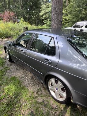 Gray 2008 Saab 9-5 Aero