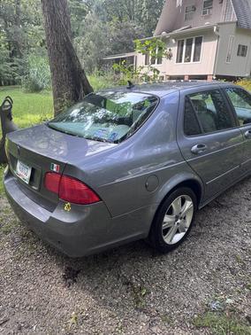 Gray 2008 Saab 9-5 Aero