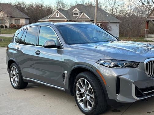 2025 BMW X5 xDrive40i