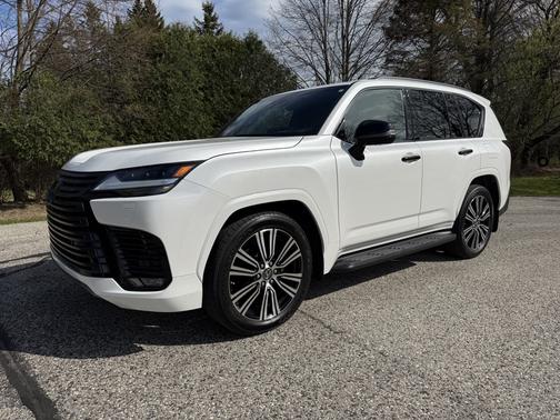 White 2022 Lexus LX 600 Luxury