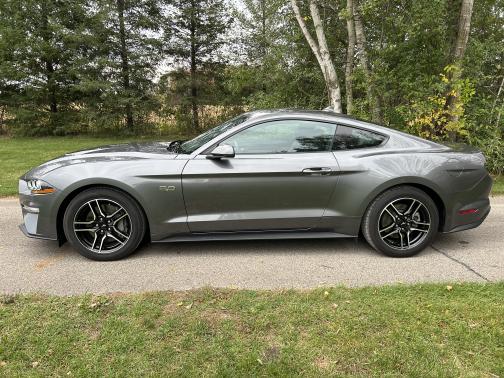 2022 Ford Mustang GT Premium