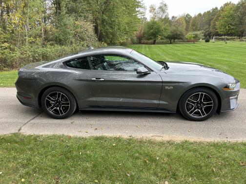 2022 Ford Mustang GT Premium
