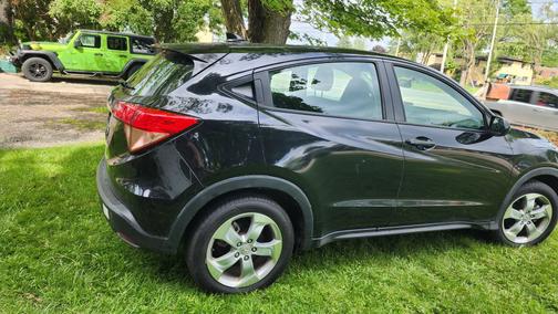 2016 Honda HR-V LX