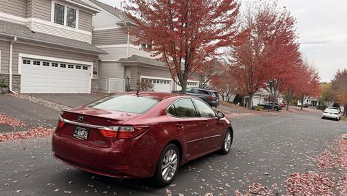 Red 2013 Lexus ES 300h Base
