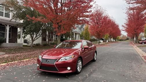 Red 2013 Lexus ES 300h Base