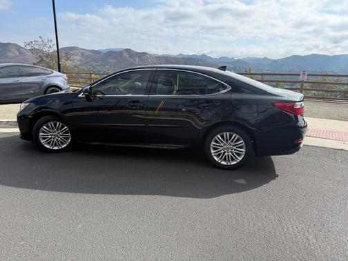 2015 Lexus ES 350 Base