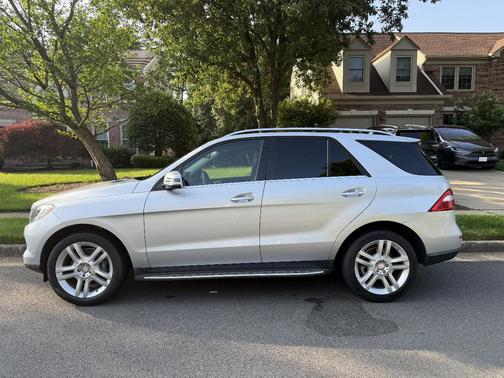 Silver 2014 Mercedes-Benz M-Class ML 350 4MATIC