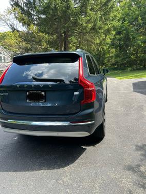 2022 Volvo XC90 Recharge Plug-In Hybrid T8 Inscription 6 Passenger