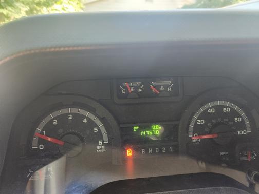 2013 Ford E350 Super Duty Cargo