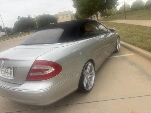 Silver 2005 Mercedes-Benz CLK-Class 320 Cabriolet