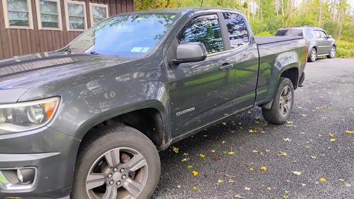 Green 2015 Chevrolet Colorado LT