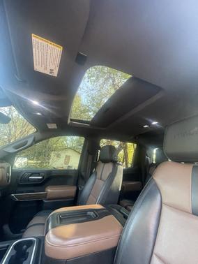 White 2019 Chevrolet Silverado 1500 High Country