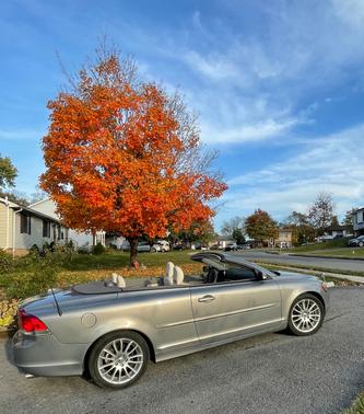 2007 Volvo C70 Base