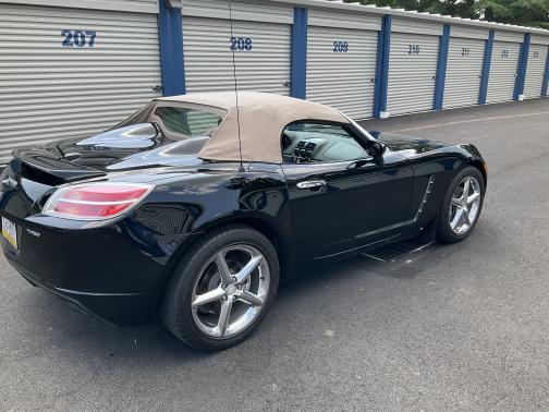 2007 Saturn Sky Red Line