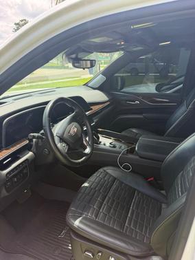 White 2022 Cadillac Escalade ESV Sport Platinum