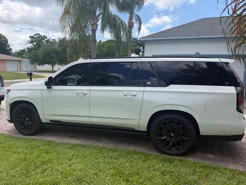 White 2022 Cadillac Escalade ESV Sport Platinum