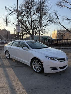 2015 Lincoln MKZ Hybrid Base